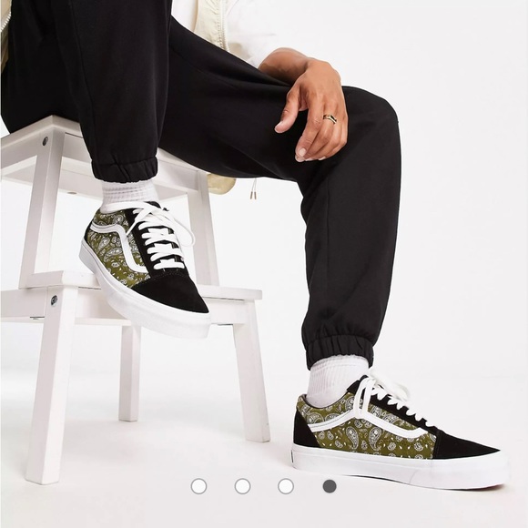 Vans Peace Paisley Old Skool Sneakers - Picture 9 of 15